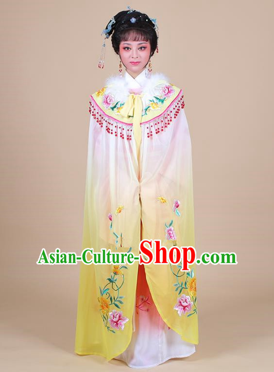 Traditional China Beijing Opera Young Lady Hua Tan Costume Female Yellow Embroidered Cloak, Ancient Chinese Peking Opera Diva Embroidery Mantle Clothing