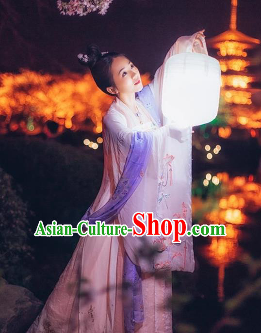 Traditional Ancient Chinese Han Dynasty Princess Embroidery Costume, Elegant Hanfu Clothing Chinese Wide Sleeve Dance Dress Clothing for Women