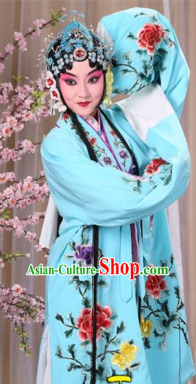 Top Grade Professional Beijing Opera Imperial Consort Costume Hua Tan Light Blue Embroidered Cape, Traditional Ancient Chinese Peking Opera Diva Embroidery Peony Clothing
