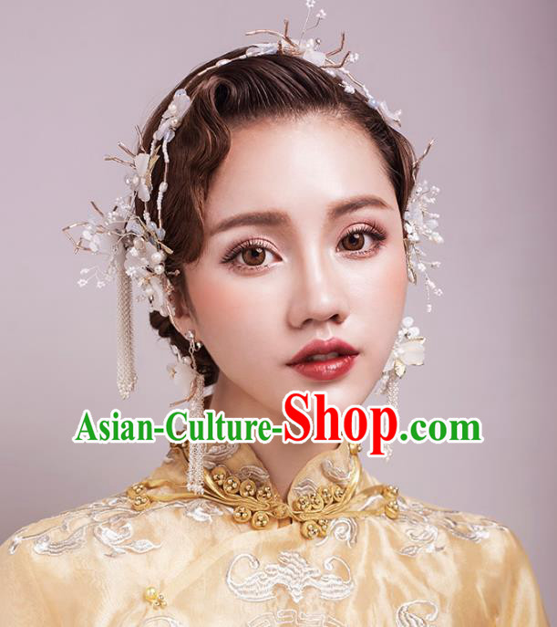 Aisan Chinese Handmade Classical Hair Accessories White Flowers Hair Comb Complete Set, China Xiuhe Suit Hairpins Wedding Headwear for Women