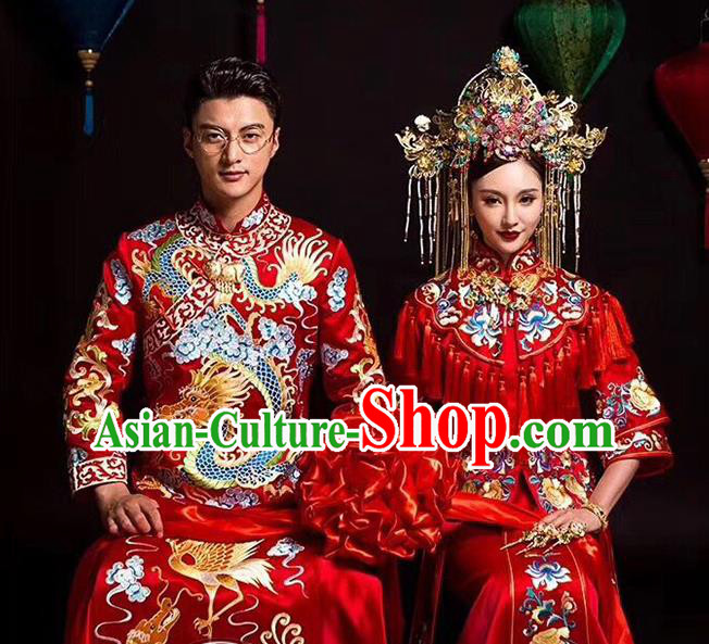 Traditional Chinese Wedding Costume Xiuhe Suits Chinese Style Embroidered Dragon and Phoenix Toast Cheongsam for Women for Men