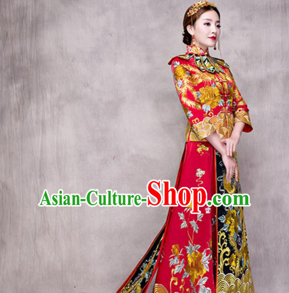 Traditional Ancient Chinese Costume Trailing Xiuhe Suits Chinese Style Wedding Embroidery Dragon and Phoenix Bride Cheongsam Clothing for Women
