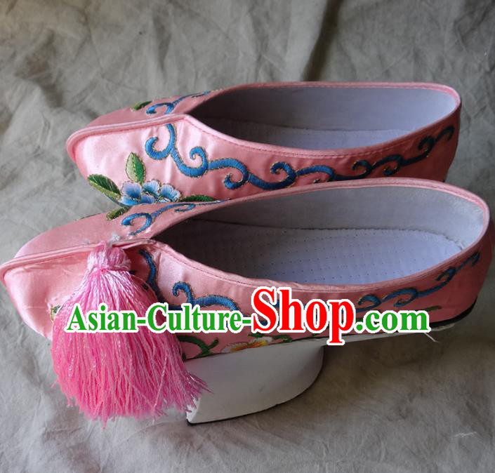 Traditional Chinese Qing Dynasty Princess Embroidered Shoes Saucers Pink Satin Shoes, China Ancient Manchu Palace Lady Blood Stained Shoes for Women