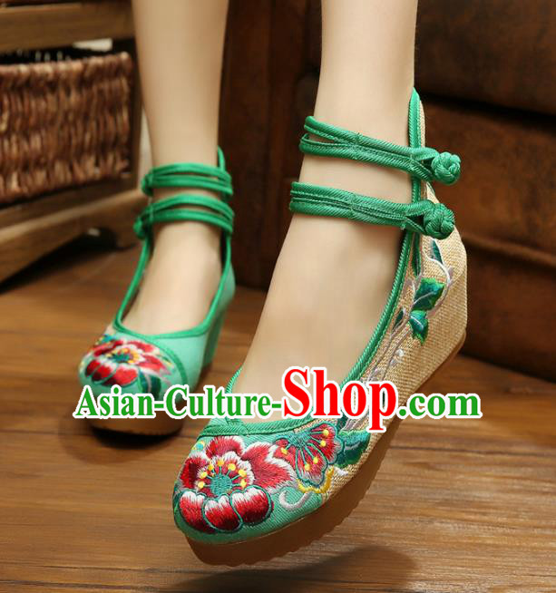 Traditional Chinese National Green Linen Embroidered Peony Shoes, China Princess Shoes Hanfu Embroidery Shoes for Women