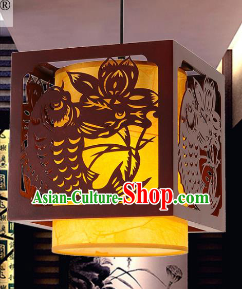 Traditional Chinese Handmade Wood Carving Fish Lantern Classical Palace Lantern China Ceiling Palace Lamp