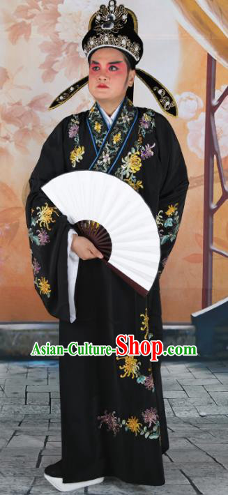 Chinese Beijing Opera Niche Costume Black Embroidered Robe, China Peking Opera Scholar Embroidery Chrysanthemum Clothing