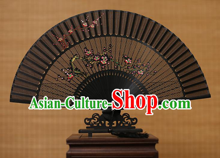 Traditional Chinese Crafts Hand Painting Plum Blossom Folding Fan, China Handmade Black Silk Fans for Women