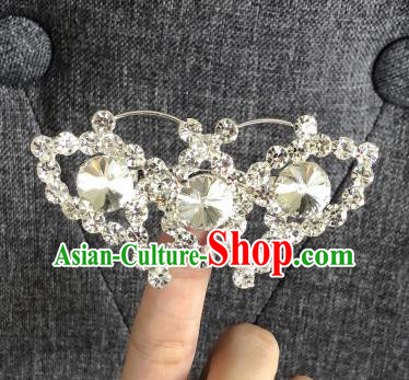 Chinese Traditional Peking Opera Diva Crystal Butterfly Brooch Jewelry Accessories Ancient Princess Breastpin for Women