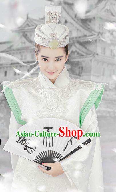 Traditional Chinese Ancient Qin Dynasty Swordswoman Embroidered Costumes for Women