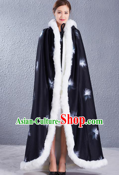 Traditional Chinese Ancient Princess Costumes Black Woolen Cloak for Women