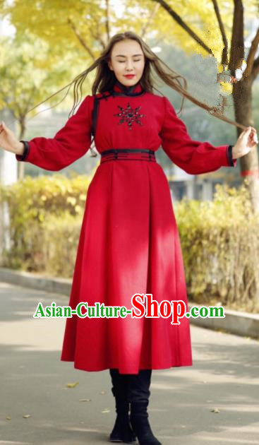 Chinese Traditional Mongol Minority Ethnic Costume Red Wool Mongolian Robe for Women