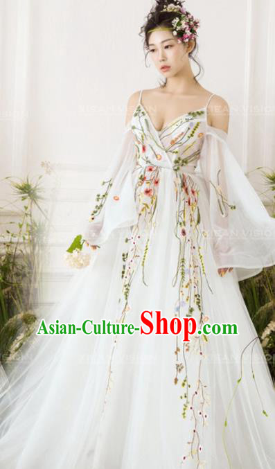 Top Performance Catwalks Costumes White Wedding Dress Flowers Fairy Full Dress for Women