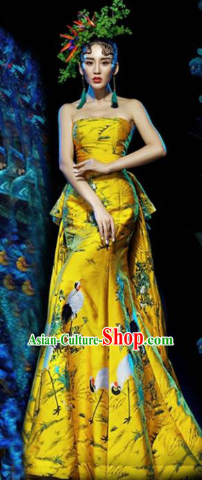 Chinese Classical Catwalks Costumes Traditional Yellow Trailing Full Dress for Women
