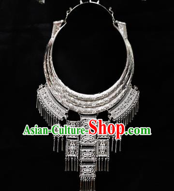 Chinese Traditional Miao Nationality Jewelry Accessories Hmong Sliver Necklace for Women