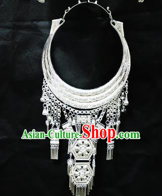 Chinese Traditional Miao Nationality Jewelry Accessories Hmong Sliver Tassel Necklace for Women