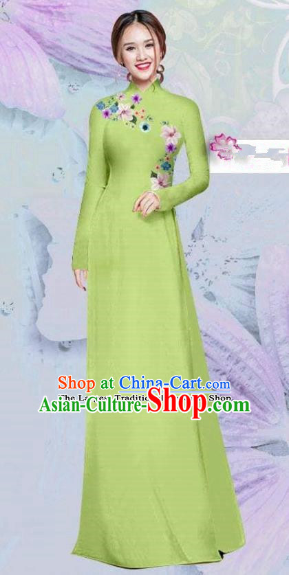 Asian Vietnam Traditional Cheongsam Vietnamese Classical Light Green Ao Dai Qipao Dress for Women