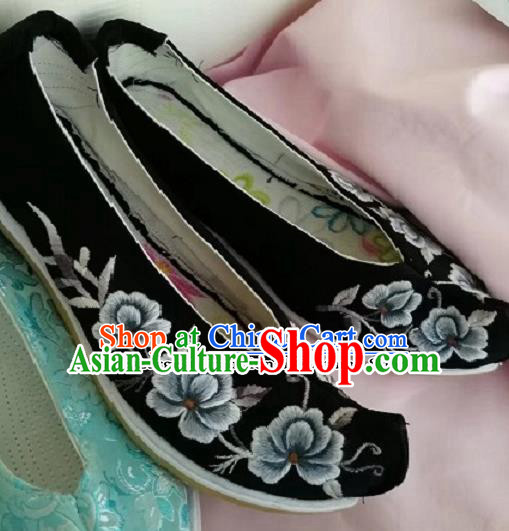 Chinese Traditional Hanfu Shoes Embroidered Shoes Handmade Black Shoes for Women