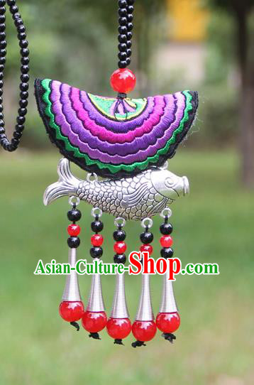 Chinese Traditional Accessories Yunnan Minority Purple Embroidered Sliver Fish Necklace for Women