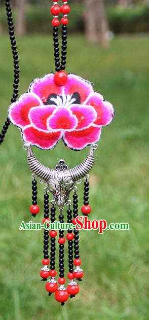 Chinese Traditional Accessories Yunnan Minority Embroidered Red Peony Sliver Ox Horn Necklace for Women