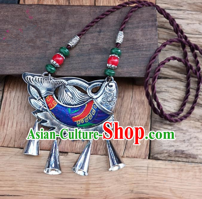 Chinese Traditional Jewelry Accessories Yunnan Minority Embroidered Royalblue Fish Necklace for Women