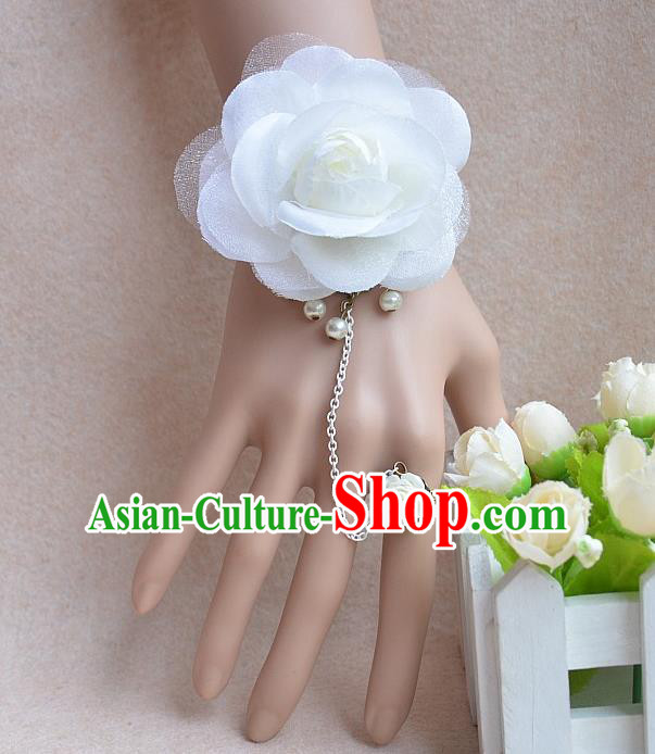 European Western Vintage Jewelry Accessories Renaissance White Flower Bracelet with Ring for Women