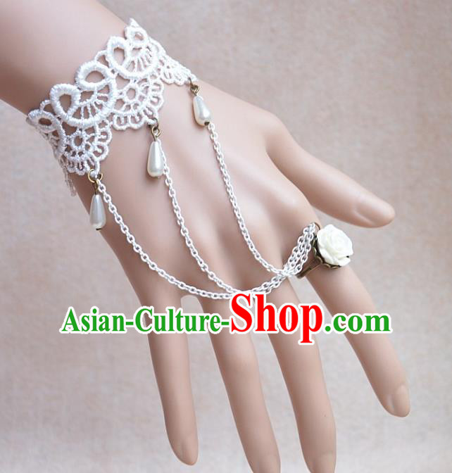 European Western Bride Vintage Jewelry Accessories Renaissance White Lace Bracelet with Ring for Women