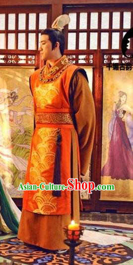 China Ancient Tang Dynasty Imperial Emperor Embroidered Clothing for Men