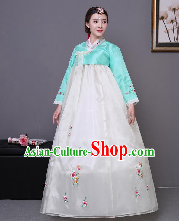 Asian Korean Court Costumes Traditional Korean Bride Hanbok Clothing Green Blouse and White Dress for Women