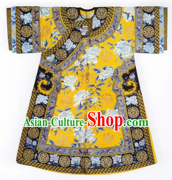 Traditional Chinese Qing Dynasty Palace Lady Costume, China Ancient Manchu Imperial Concubine Embroidered Clothing