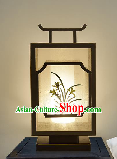 Traditional China Ancient Iron Orchid Desk Lanterns Handmade Table Lantern Ancient Lamp