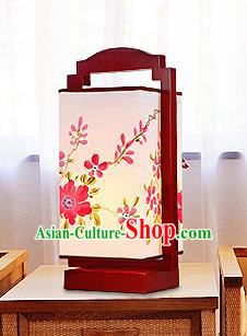 China Handmade Painting Flowers Desk Lanterns Palace Lantern Ancient Lanterns Traditional Lamp