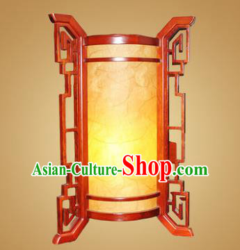 China Handmade Wood Lanterns Palace Parchment Desk Lantern Ancient Lanterns Traditional Lamp
