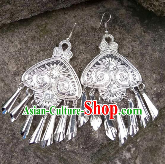 Traditional Chinese Miao Nationality Sliver Accessories Earrings for Women