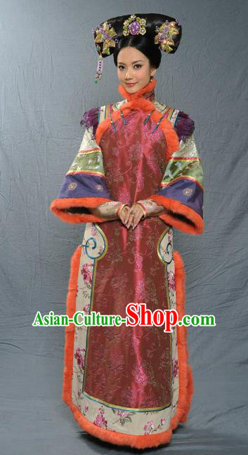 Chinese Qing Dynasty Senior Concubine of Kangxi Historical Costume Ancient Manchu Lady Clothing for Women