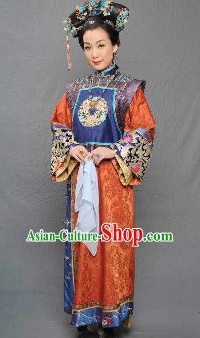 Chinese Qing Dynasty Manchu Queen Mother of Kangxi Historical Costume Ancient Palace Lady Clothing for Women