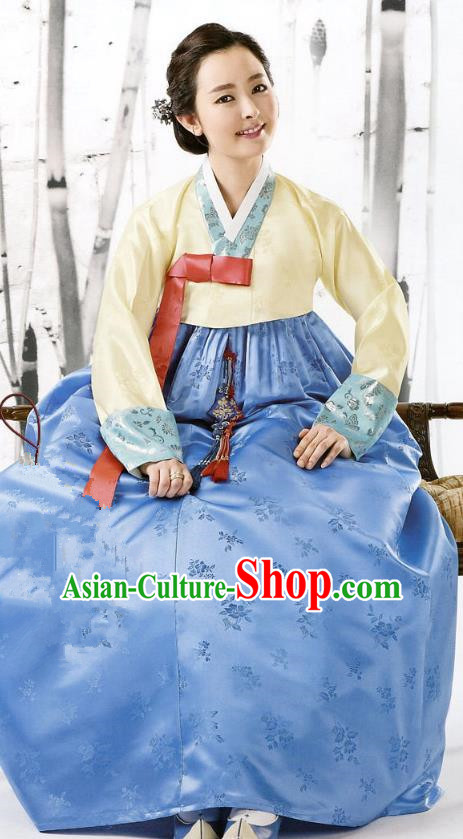 Korean Traditional Handmade Palace Hanbok Yellow Blouse and Blue Dress Fashion Apparel Bride Costumes for Women