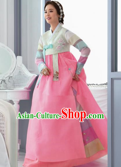 Top Grade Korean Traditional Hanbok Beige Blouse and Pink Dress Fashion Apparel Costumes for Women