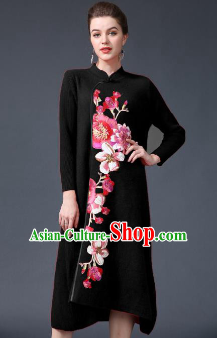 Chinese National Costume Embroidered Peony Black Cheongsam Qipao Dress for Women