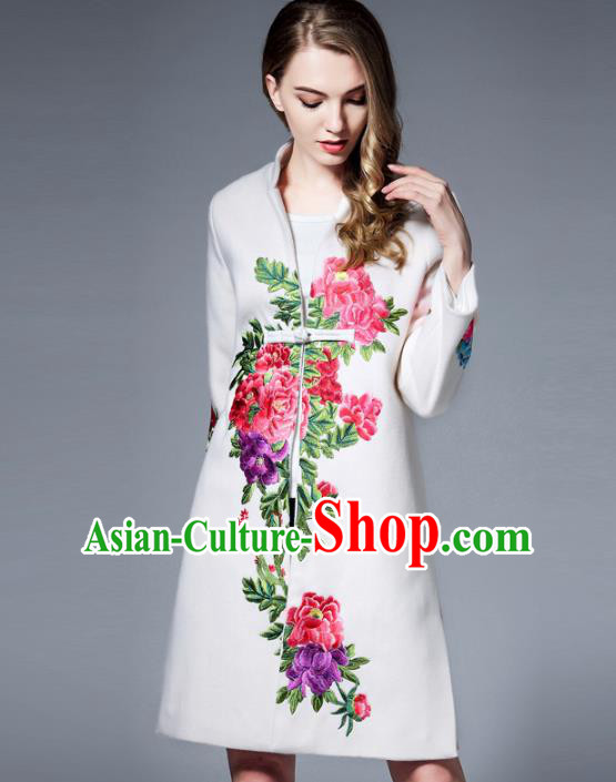 Chinese National Costume White Wool Coats Traditional Embroidered Peony Dust Coats for Women