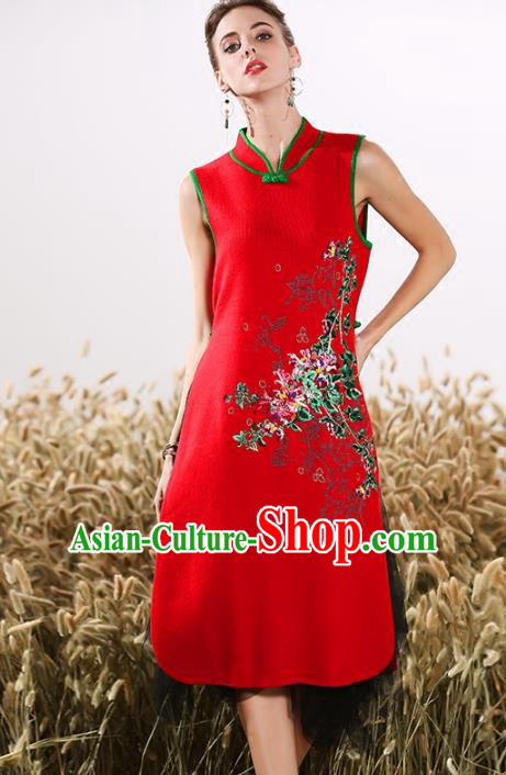 Chinese National Costume Embroidered Stand Collar Cheongsam Vintage Red Qipao Dress for Women