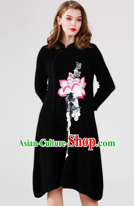 Chinese National Costume Cheongsam Embroidered Lotus Black Qipao Dress for Women