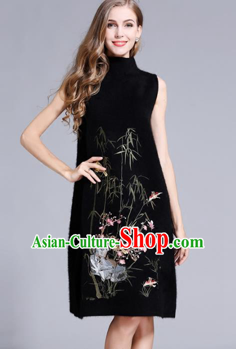 Chinese National Costume Cheongsam Embroidered Bamboo Black Dress Tang Suit Qipao for Women
