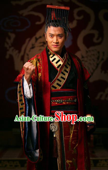 Chinese Spring and Autumn Period Wei State Emperor Ancient Monarch Embroidered Historical Costume and Headpiece Complete Set