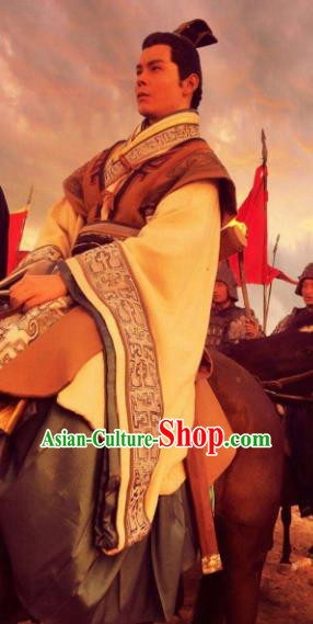 Chinese Ancient Han Dynasty Military Officer Zhao Ponu Replica Costume for Men
