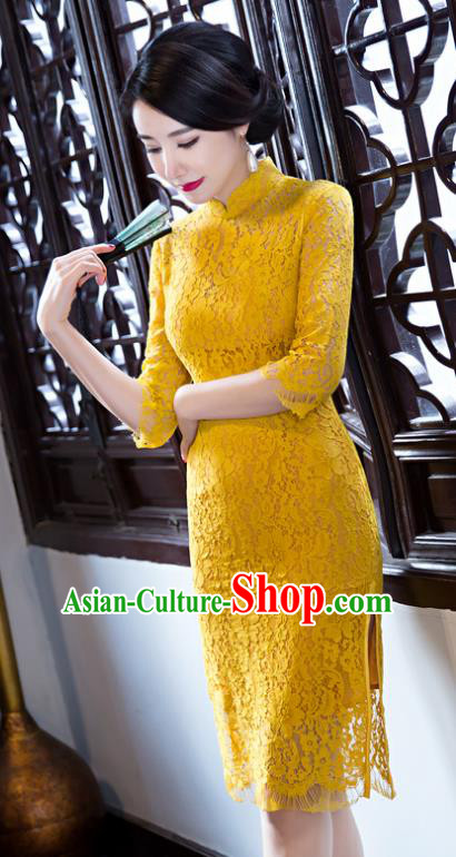 Chinese Traditional Elegant Yellow Lace Cheongsam National Costume Qipao Dress for Women