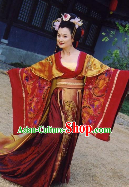 Chinese Ancient Tang Dynasty Imperial Consort Yang Hanfu Dress Embroidered Replica Costume for Women