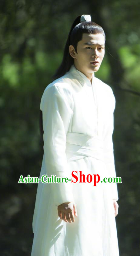 Legend Of Fu Yao Chinese Ancient Swordsman Taoist Priest Historical Costume for Men