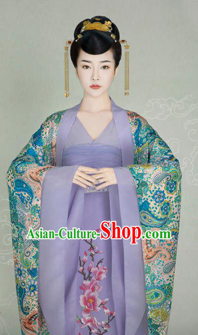 Traditional Chinese Ancient Imperial Concubine Trailing Dress Tang Dynasty Princess Embroidered Costume for Women