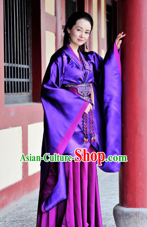 Traditional Chinese Ancient Imperial Concubine Hanfu Dress Qin Dynasty Imperial Consort Zhao Embroidered Historical Costume for Women