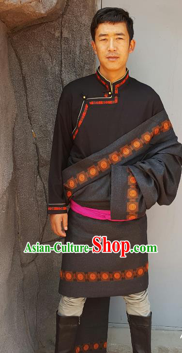 Chinese Traditional Zang Nationality Male Black Costume, China Tibetan Heishui Dance Ethnic Clothing for Men